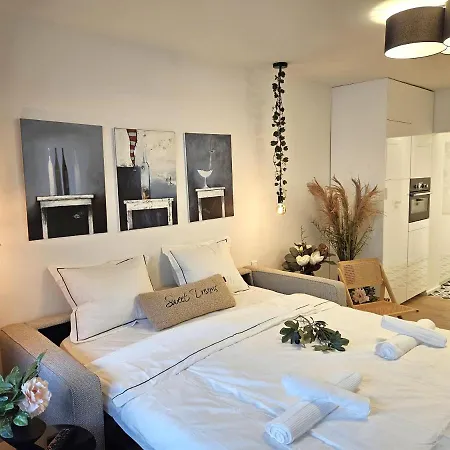 Design In Old Town-free Parking-balcony Апартаменты