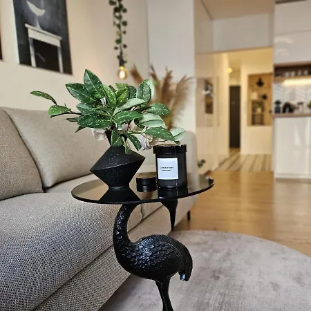 Апартаменты Design In Old Town-free Parking-balcony *